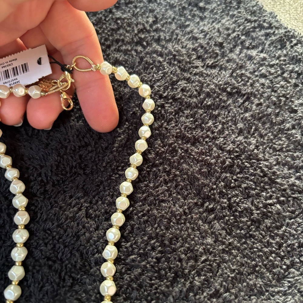 Talbots Semi Precious Pearl Beaded Necklace Gold Tone NWT Classic - Picture 6 of 7